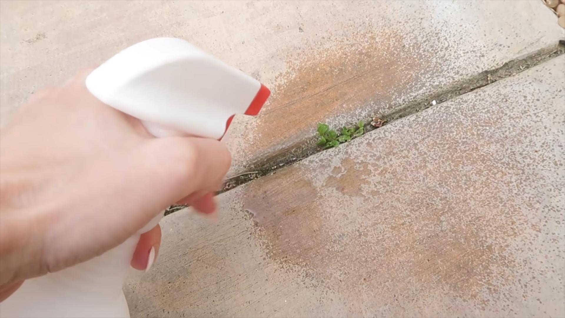 Dish soap cleaning hacks