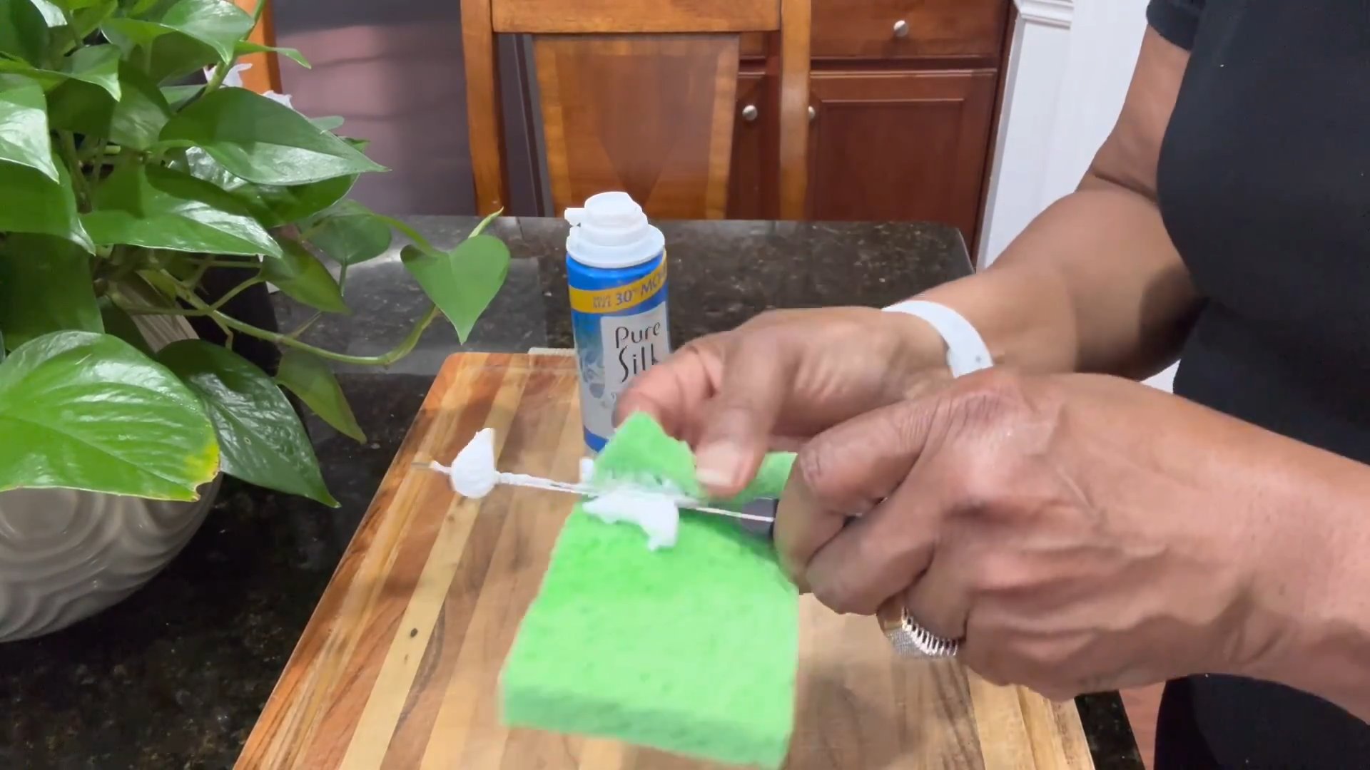 Shaving foam cleaning tricks